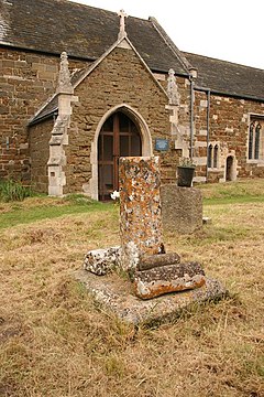 Churchyard Cross - geograph.org.uk - 549899.jpg