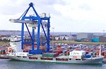 Container ship loading-700px.jpg