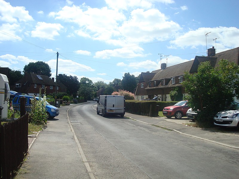 File:Culpeper Close, Hollingbourne - geograph.org.uk - 1946153.jpg