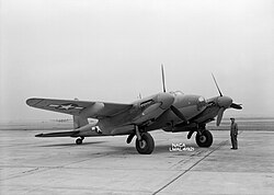 De Havilland Dh.98 Mosquito: Diseño y desarrollo, Historia operacional, Variantes