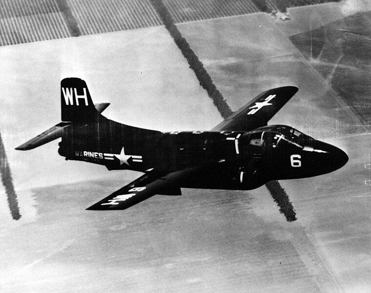 File:Douglas F3D-2 Skyknight of VMF(N)-542 in flight, circa in early 1953 (A 48668).jpg