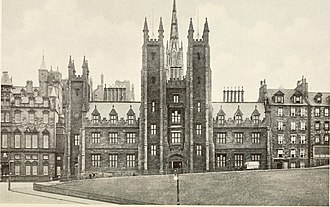 Facade of New College facing onto The Mound in 1910 Echoes from Edinburgh, 1910; an account and interpretation of the World missionary conference (1910) (14778715714).jpg