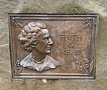 Edith Gwynne Číst plaque.jpg