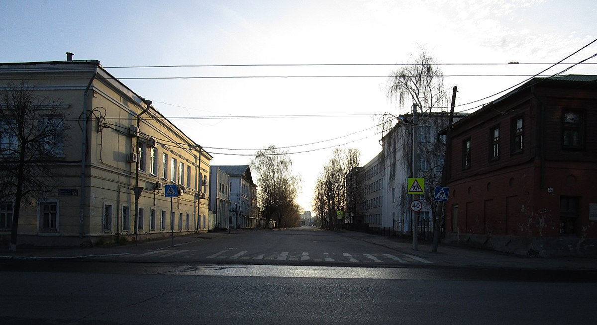 Улица Энгельса Казань. Энгельс Казань. Казань улица Баталовых. Городь Энгелс улица Волохова.