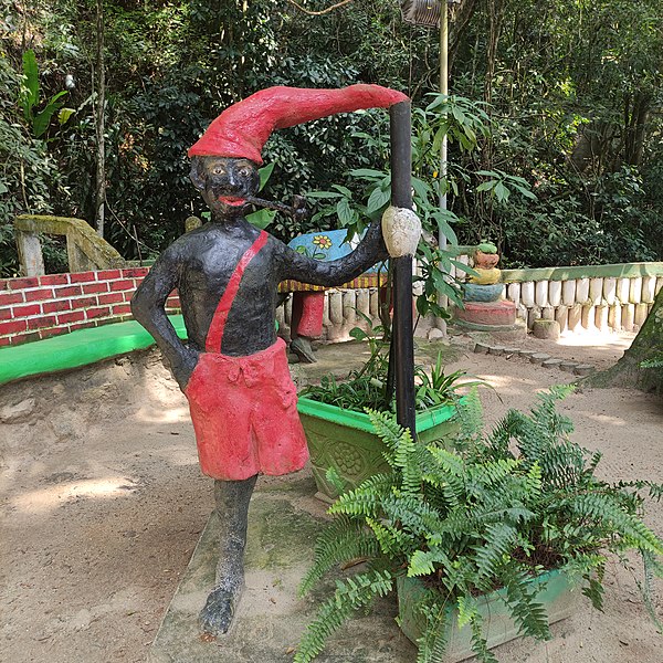 File:Escultura Naif - O Saci Perere - Rio de Janeiro - 20220909102047.jpg