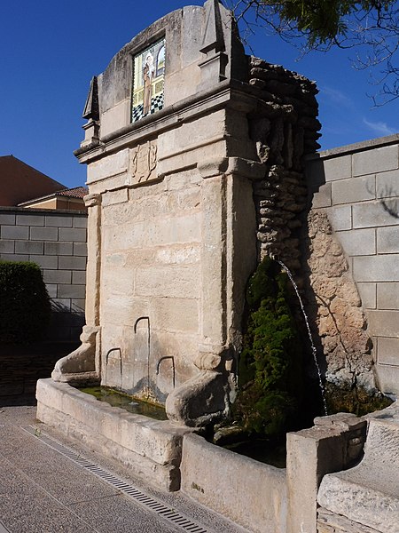 File:FONT DE SANT ANTONI - BELLPUIG - IB-113.jpg