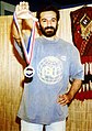 Faramarz Ghahremanifar with the SSA (Stereoscopic Society of America) gold medal in 2000.jpg