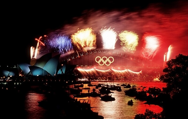 File:Fireworks, Sydney Harbour Bridge, 2000 Summer Olympics closing ceremony.jpg
