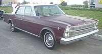 Ford Galaxie 500 Sedan (Centropolis Laval '10).jpg