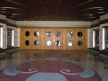 Fox Theatre, Redwood City entrance.JPG