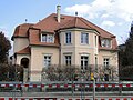 Villa with garden and enclosure