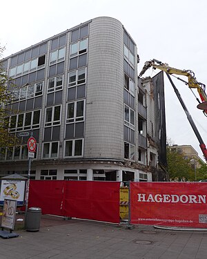 Demolition of a building in Hannover Georgstr