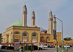 Eksterior Masjid Hawalli Imam Baqir