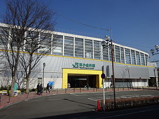 <span class="mw-page-title-main">Higashi-Koganei Station</span> Railway station in Koganei, Tokyo, Japan
