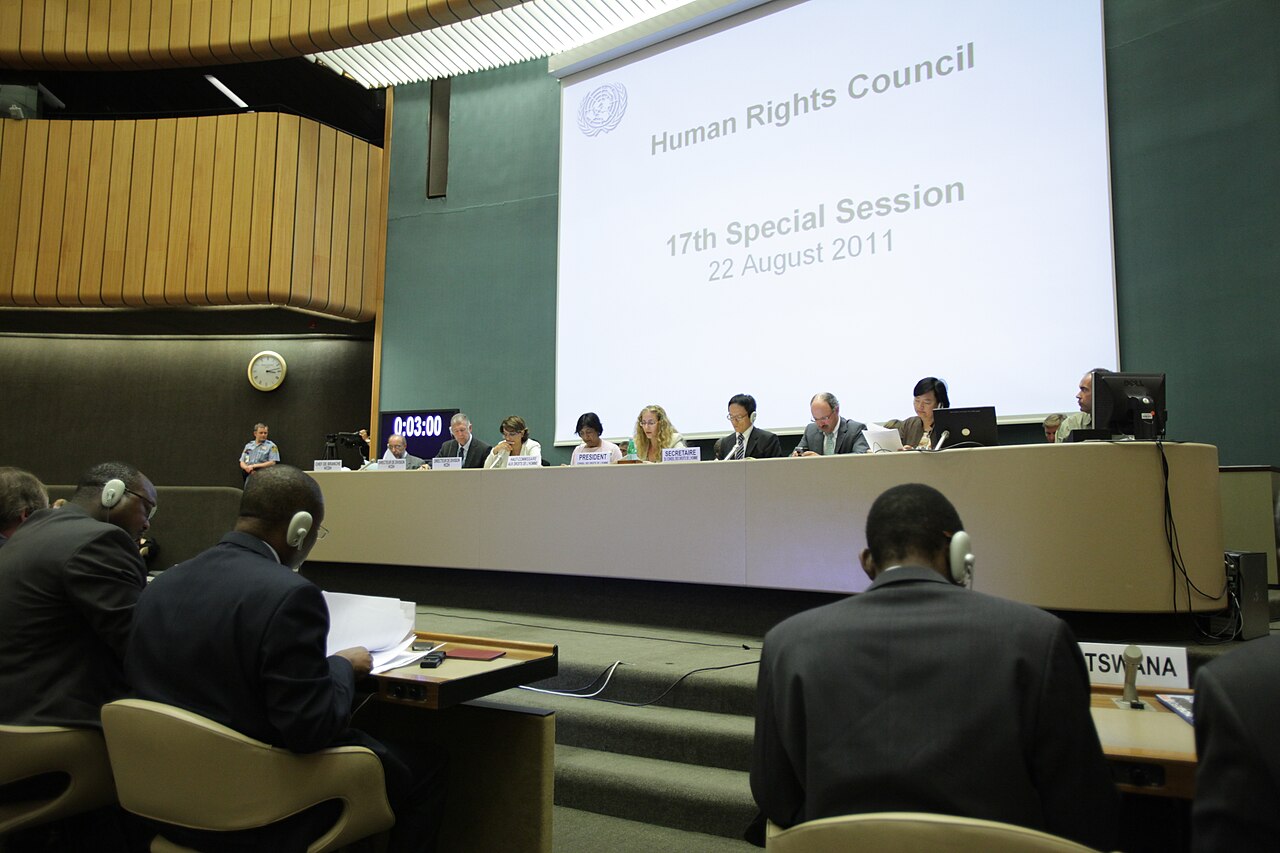 Hohe Kommissarin Pillay spricht auf der Sondertagung des Menschenrechtsrates zu Syrien (2).jpg