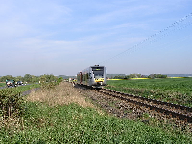 File:Horlofftalbahn Reichelsheim GTW.jpg