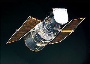 Le télescope Hubble photographié durant la troisième mission de maintenance STS-109