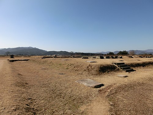 Hwangnyongsa Temple Site 02.JPG