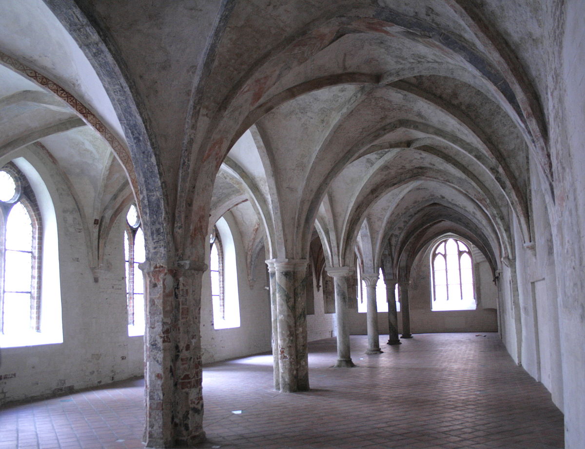 Long hall. Любек Hansemuseum. БАД-Швартау.