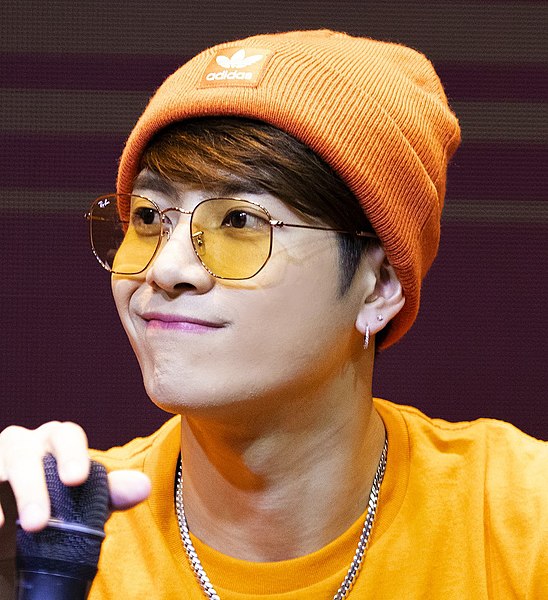 File:Jackson Wang at a fansigning event in Yeouido, 22 June 2019 02.jpg