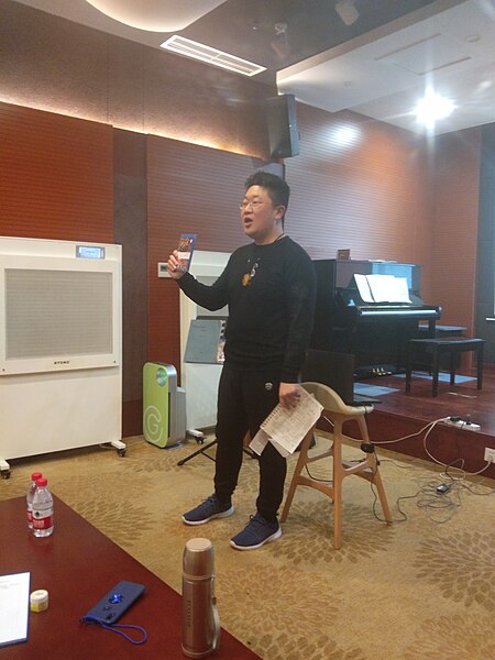 File:Jason's Presentation of Mozart in Dalian Library (Local) - Series 3rd.jpg