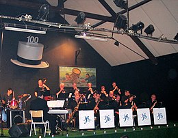 Bigband: Geschiedenis, Moderne bigbands, Samenstelling