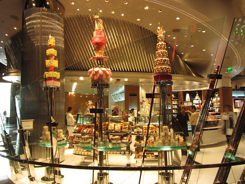 File:Jean Philippe Patisserie Inside the Aria.jpg