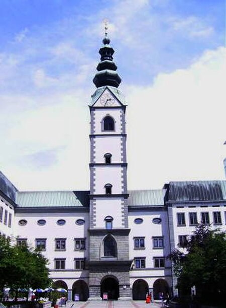 Tập_tin:Klagenfurt_Dom.JPG