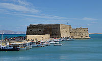 Kreta - Iraklion - Ŝanĝas Hafen2.jpg