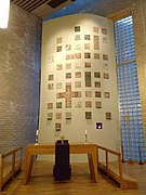 Altarparti og altartavle i Kroken kyrkje