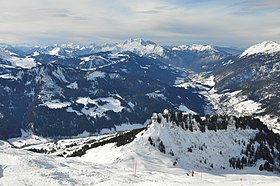 Vista aerea della stazione.