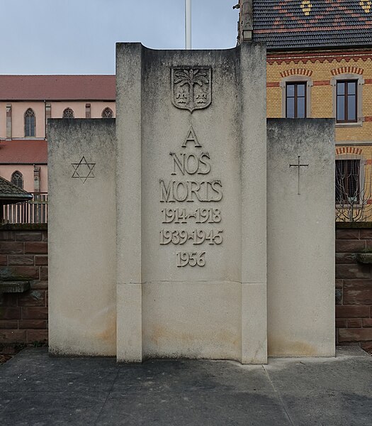 File:Monument aux morts des Première et Seconde Guerre mondiale et de la guerre israélo-égyptienne (Mackenheim).jpg