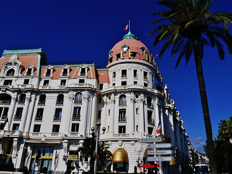 File:Nice Hôtel Negresco Extérieur 09.jpg