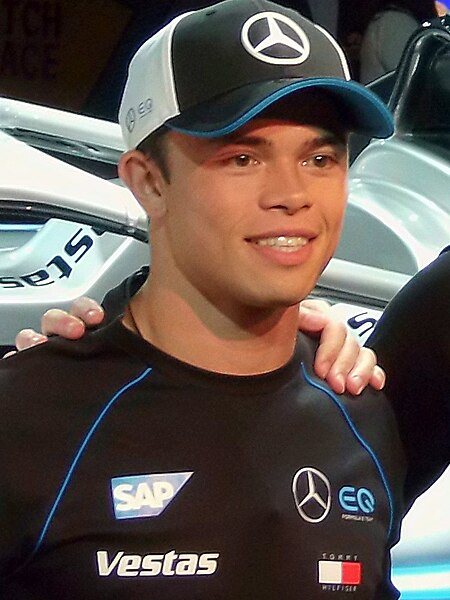 Nyck de Vries won the championship, driving for ART Grand Prix.