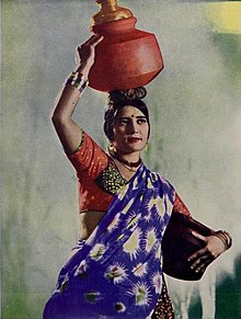 Padmadevi in ​​Kisan Kanya.jpg