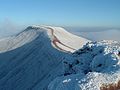 Pen y Fan mendia elurtua.