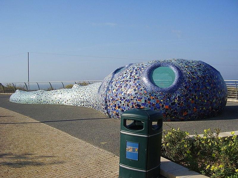 File:PikiWiki Israel 15846 Sculpture by Ruslan Sergeev in Netanya Promenade.JPG