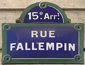 Voir la plaque.