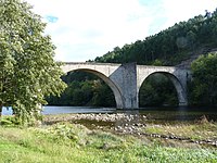 Most z XIII w. na rzece Chassezac (2010)