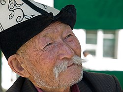 kirgiz férfi