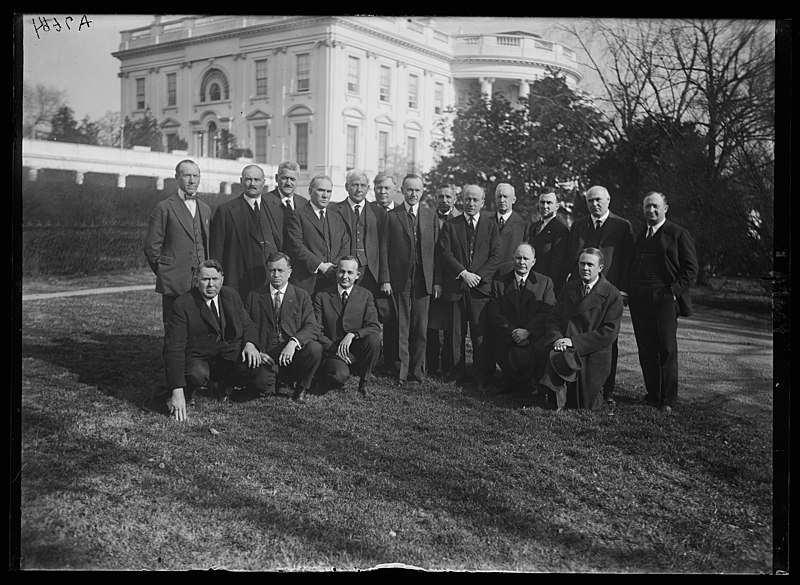 File:Pres. Coolidge with members of House Agric. Comm. who appeared at White House with delegation of farmers regarding the Diversification Bill LCCN2016887063.jpg