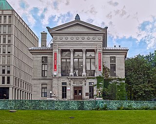 <span class="mw-page-title-main">Redpath Museum</span> Museum of natural history in Quebec, Canada