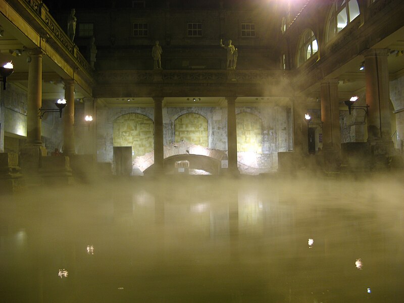 File:Roman Baths, Bath, steamy at night.jpg