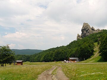 Rifugio Prato, Dente della Cipolla (nearby rocks)