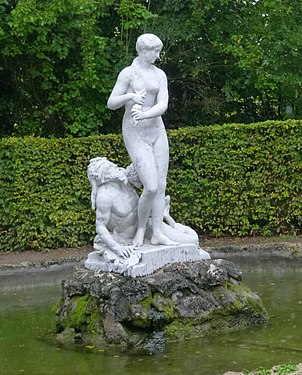 Group sculpture in the Schwetzingen parc, 2021.