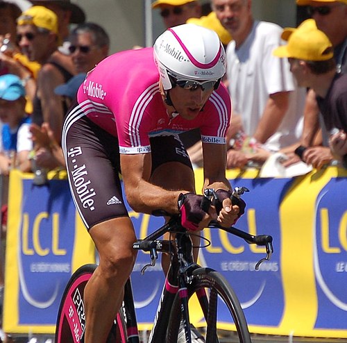 Serhiy Honchar riding the Prologue at the 2006 Tour de France