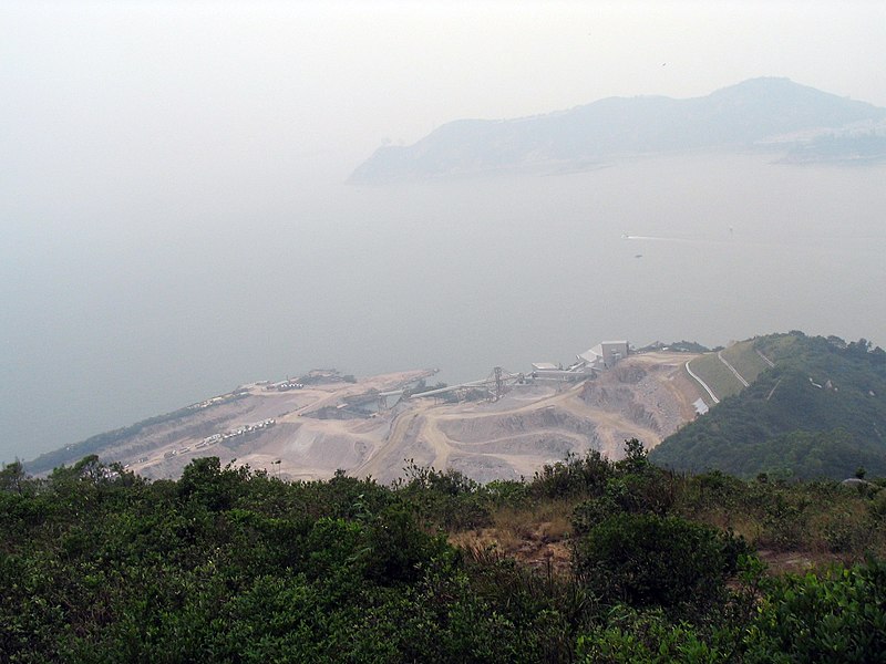 File:Shek O Quarry 1.jpg