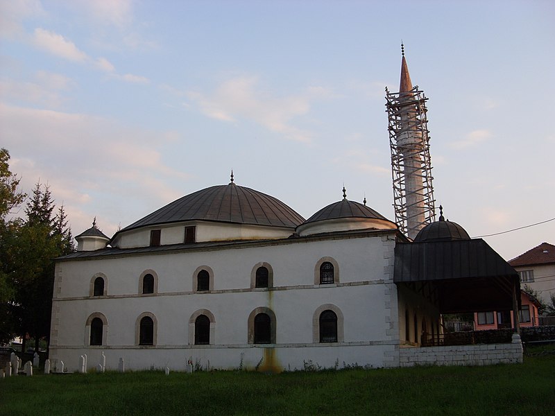 File:Sjenica Mosque.JPG