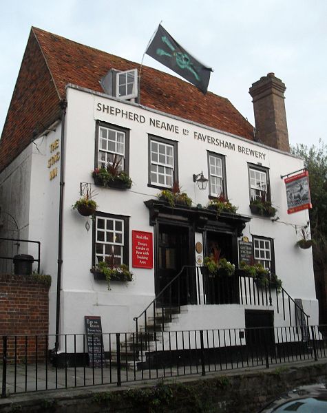 File:Stag Inn, All Saints Street, Hastings (NHLE Code 1043626).JPG