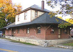 Stewartstown PA RR Station.jpg